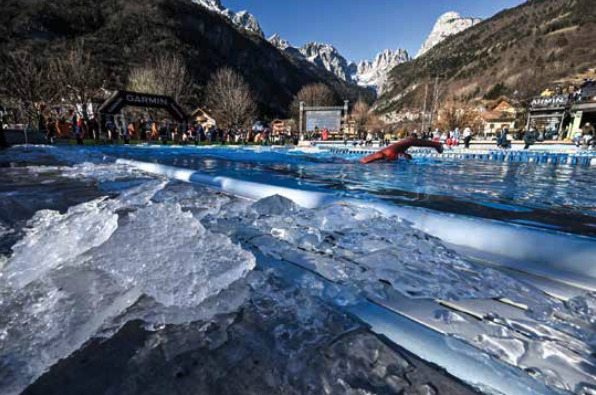nuoto in acque gelide