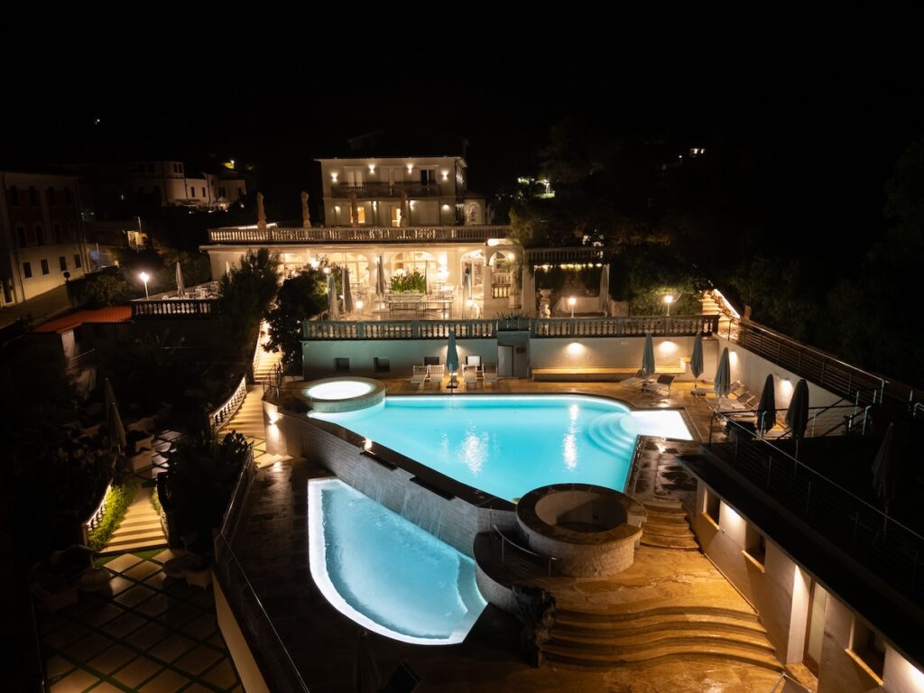 DEEP WATER LIGHT i meeting Led Italy dedicati all’illuminazione per piscine 1