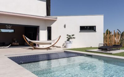 Il nuovo lusso è sostenibile: la piscina come estensione green della casa
